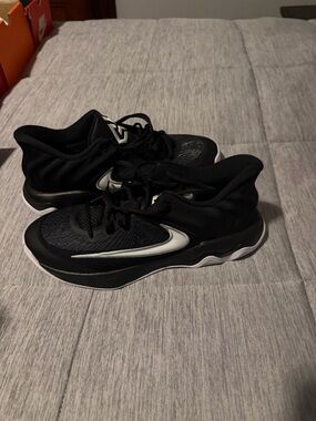 Nike Black and White High-Top Basketball Shoes
